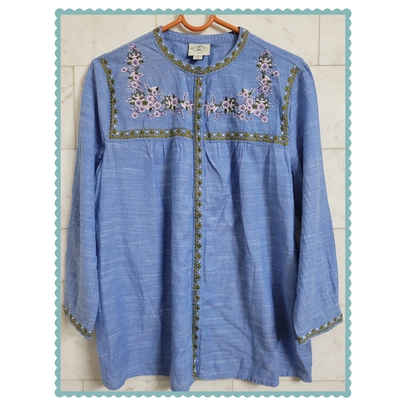 Tops - Embroidered Top
